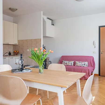 Parco Ducale Duplex With Parking * パルマ