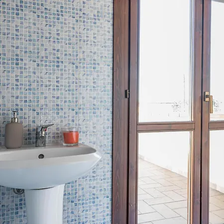 アパート Parco Ducale Duplex With Parking