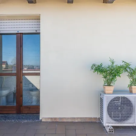 Parco Ducale Duplex With Parking Apartment *