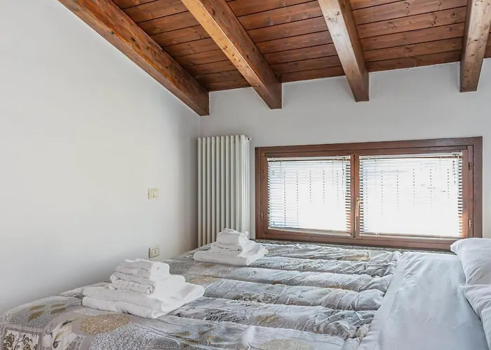 Apartamento Guesthost - Parco Ducale Duplex With Parking Parma