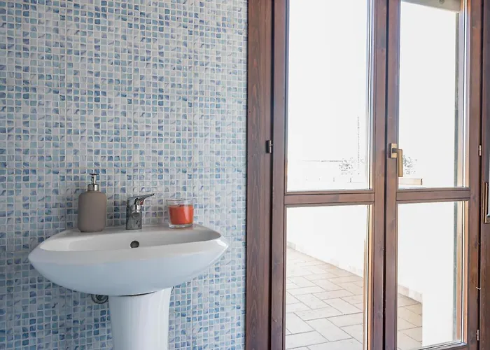 Apartment Guesthost - Parco Ducale Duplex With Parking