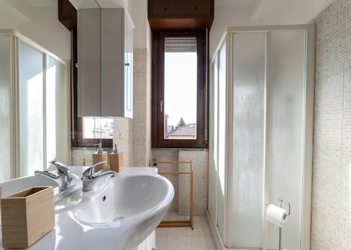 Guesthost - Parco Ducale Duplex With Parking Apartamento Parma